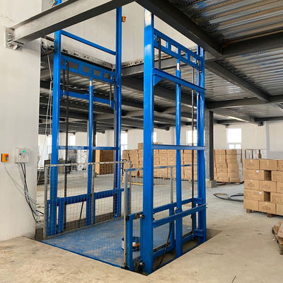 kaufen 5000 kg Hydraulischer Laderaufzug Güterplattform Aufzug für Fabrik und Lager online manufacture