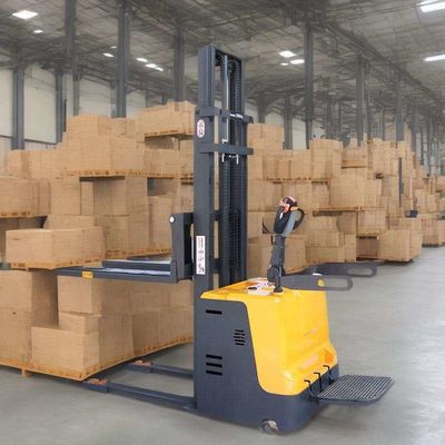 Elektrische Palettenstapler Selbstladenstapler Gabelstapler 1,5 Tonnen 2 Tonnen